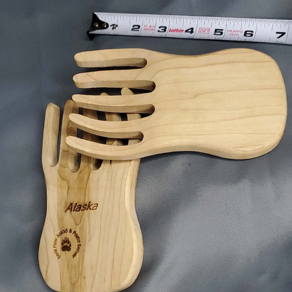 NWOT Bear‎ Paw Wooden Salad & Pasta Server